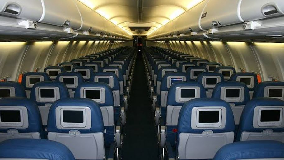 Power Bank explosions at 35000 feet in airplanes explained with science