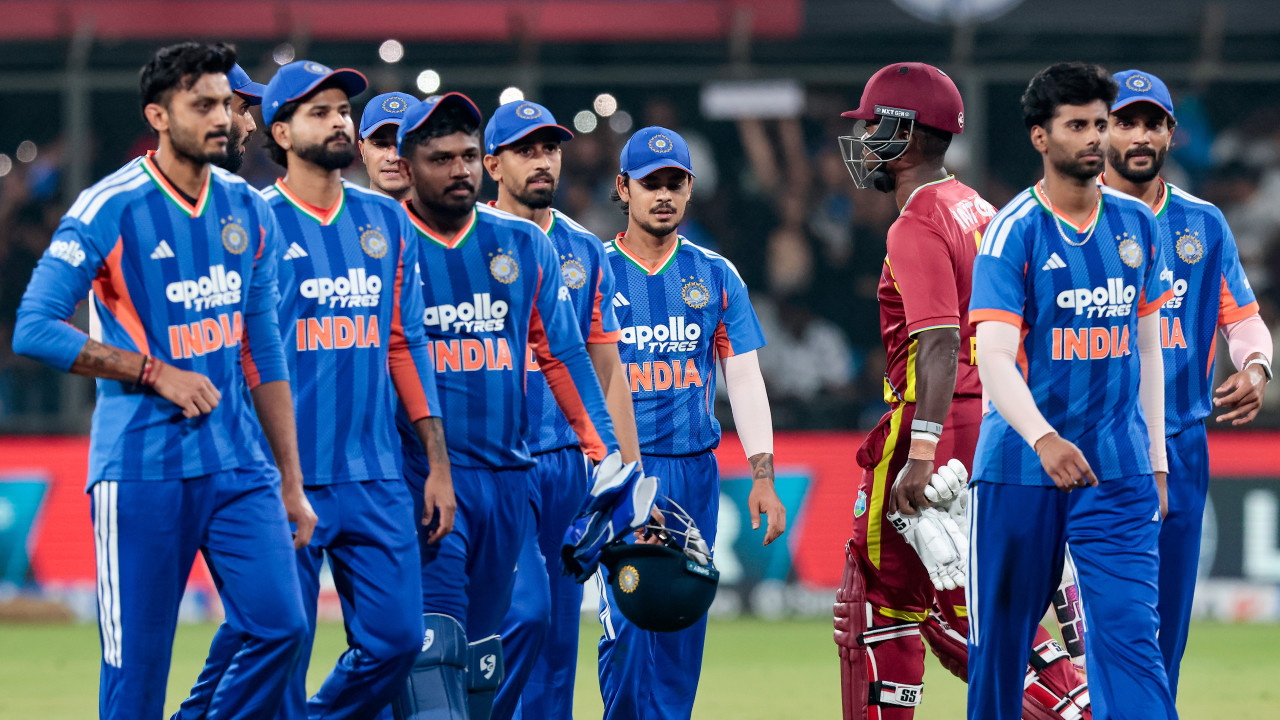 India stumble as Team India fails to chase massive target