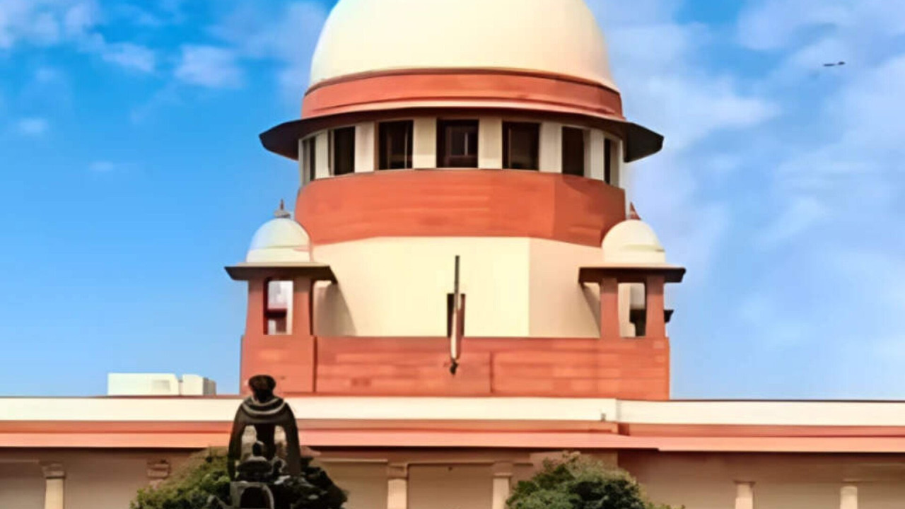 Govind Mohan Union Home Secretary apologizes to Supreme Court over Delhi internet shutdown