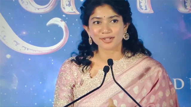 Sai Pallavi steals the show with stunning look at Ramayana event video