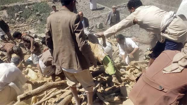 Yemen missile attack on military camp leaves 25 soldiers dead