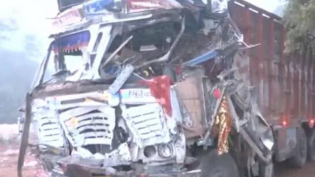 Truck havoc at Sheetla Mata Temple 15 devotees killed