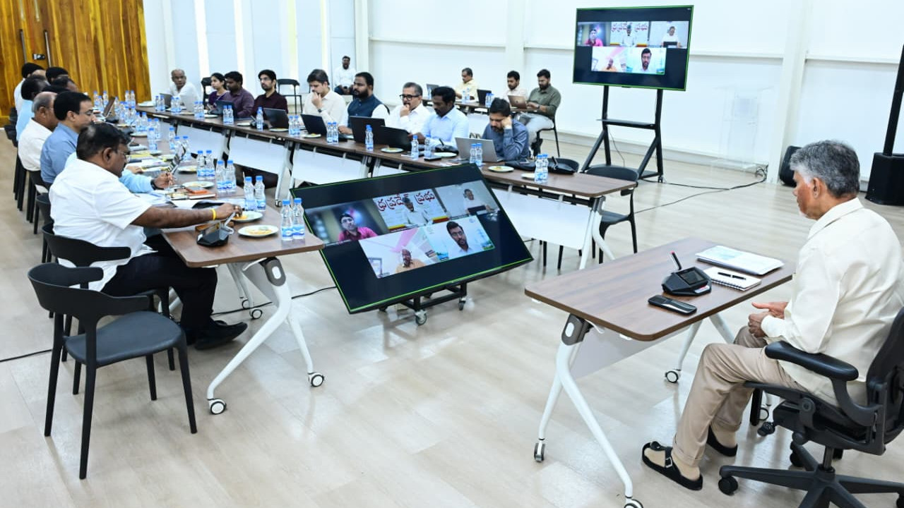 Chandrababu Naidu orders officials to control essential commodity prices