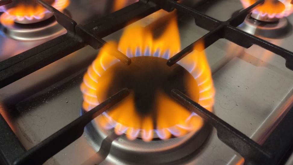 Gas Stove Yellow Flame Problems and Why You Should Not Ignore Them