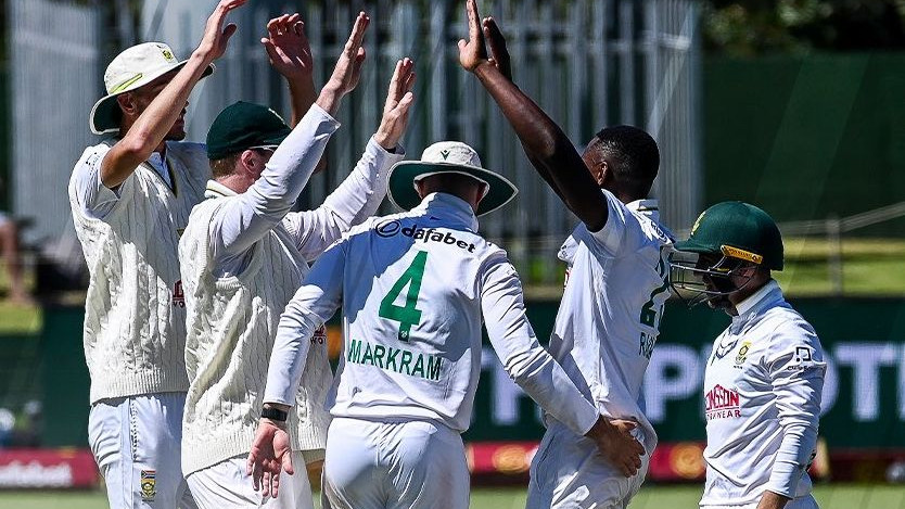 2nd Test: South Africa quicks push Australia to the brink despite Head's unbeaten fifty