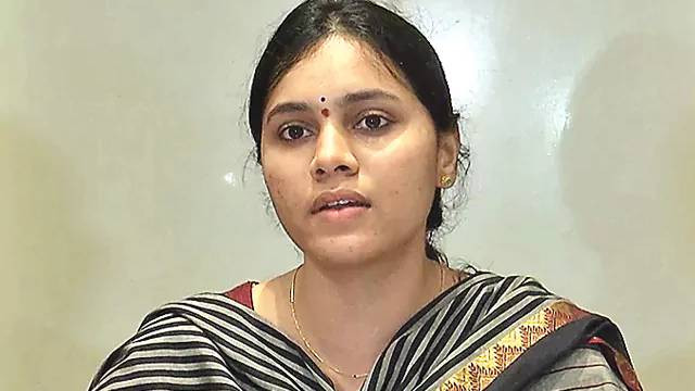 Jogi Ramesh daughter in law family car accident suspected murder attempt