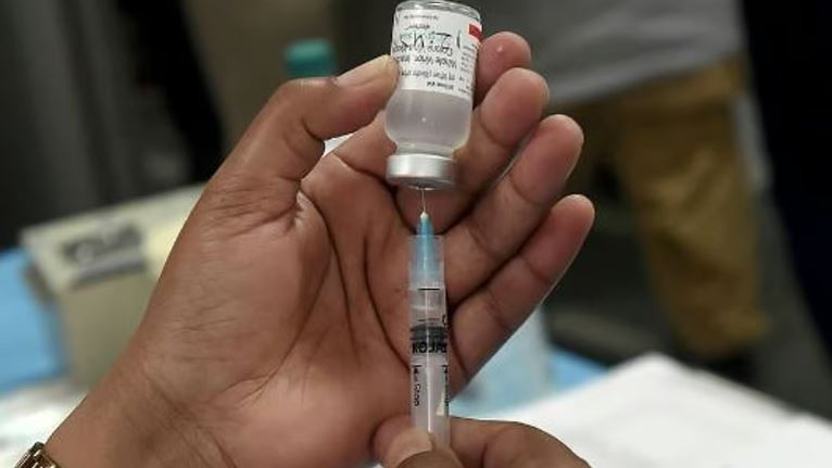 Gorakhpur Cow Dies After Dog Bite 450 People Vaccinated After Drinking Milk