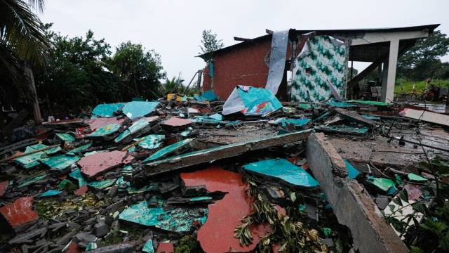 Tibet earthquake magnitude 7 hits Baqen County killing 16 people
