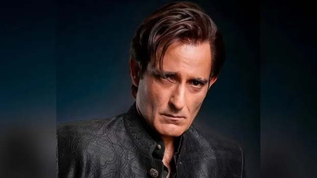 Akshaye Khanna says I want to meet people but lack the skills