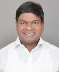 TRS MLA warns Madhu Yashki to mend or end