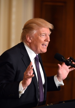 Trump slams poll showing him with low approval rating