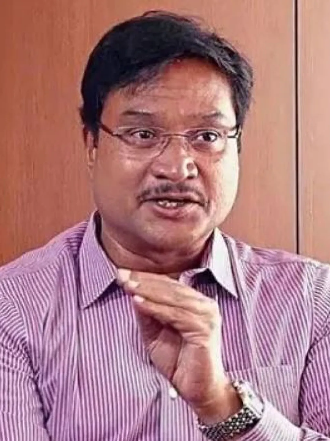 హైకోర్టు సంచలన నిర్ణయం.. హైడ్రా కమిషనర్‌ రంగనాథ్‌ తొలగింపునకు ఆదేశాలు