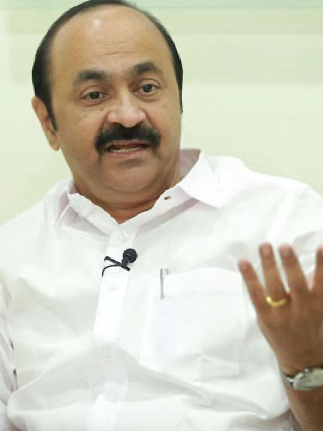 పవన్ కల్యాణ్‌కు కేరళ సీఎం స్పెషల్ థ్యాంక్స్.. కార‌ణ‌మిదే!