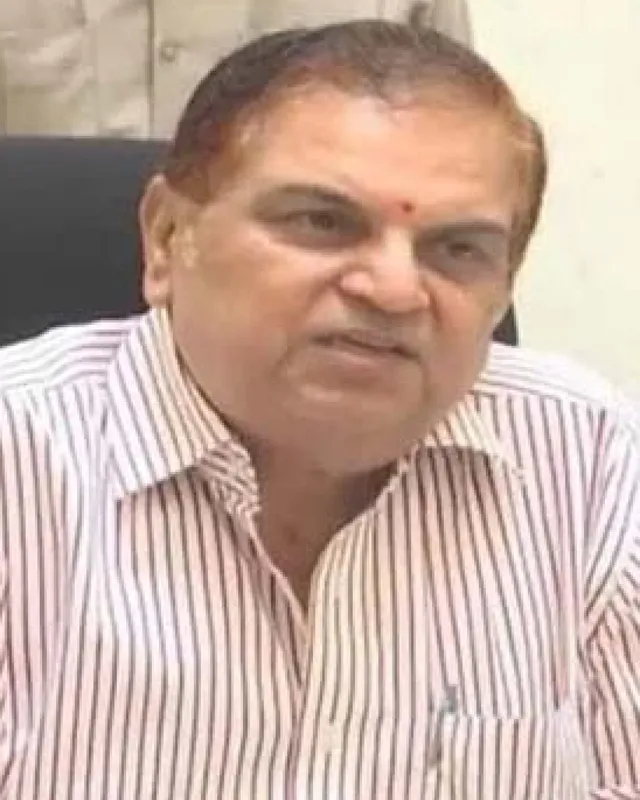 ఏపీలో 100 మున్సిపాలిటీల ఎన్నికల ప్రక్రియకు బ్రేక్.. సుప్రీంకోర్టు ఆదేశాలతో ఎస్‌ఈసీ నిర్ణయం