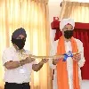 Singapore PM attends inauguration of a Gurudwara in Sikh getup