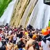 Hundreds throng Kempty Falls in Mussoorie with No Mask No Physical Distance