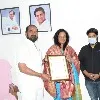 స్విమ్మింగ్ క్రీడాకారిణి గోలి శ్యామలని అభినందించిన మంత్రి శ్రీనివాస్ గౌడ్