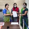 కారుణ్య నియామకం ద్వారా ఐదుగురికి పోస్టింగ్: విజయవాడ మేయర్