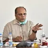 పాఠశాలల ప్రారంభంపై జిల్లా కలెక్టర్లతో తెలంగాణ సీఎస్ టెలికాన్ఫరెన్స్