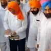 Harish Rawat Wipes Shoes At Gurdwara To Atone For Panj Pyare
