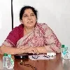 వరదలపై అప్రమత్తంగా ఉండాలి: మంత్రి సత్యవతి రాథోడ్