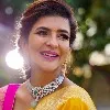 Lakshmi Manchu had a blast hosting SIIMA awards
