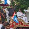 Congress Leaders Protest By Arriving On Horse Buggy