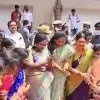 tamilisai participates in bathukamma festival