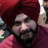 Sidhu meets Rahul Gandhi, withdraws resignation as Punjab Cong president