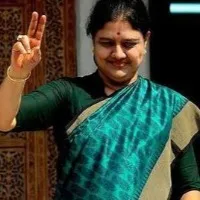 Panneer Selvam opines in Sasikala reentry into AIADMK