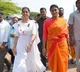 Anchor Shyamala participates in YS Sharmila padayatra