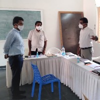 నగరపాలక సంస్థ ఏపీసీఓఎస్ ఇంటర్వ్యూలకు 401 మంది హాజరు: వీఎంసీ కమిషనర్ ప్రసన్న వెంకటేష్