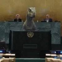 Dinosaur Message On Human Extinction In UN