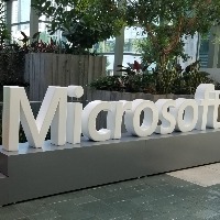 Microsoft overtakes Apple as most valuable company