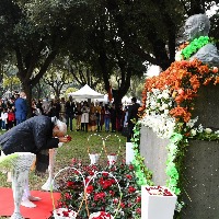 PM Modi keeps up tryst with Mahatma abroad