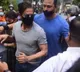 SRK goes to fetch Aryan Khan from jail on bail