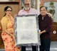Brahmanandam gifted his art work to Krishnam Raju