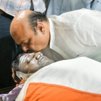 Karnataka CM Bommai's final goodbye to Puneeth Rajkumar