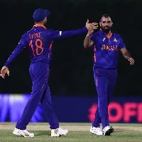 Kohli responds to trolls on Mohd Shami