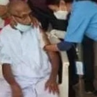 125-year-old seer takes Covid vax in Varanasi