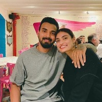 Athiya Shetty, KL Rahul make relationship public