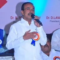Notices to Eatala Rajendar over assigned lands issue