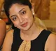 poonam kaur tweet goes viral