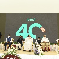 Newspapers, media crucial to protecting democratic ethos of the nation: Vice President