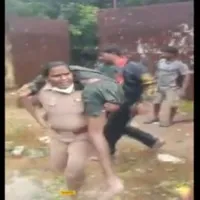 Lady police inspector saves man in Chennai