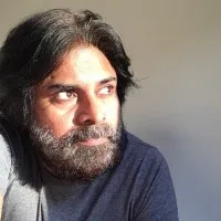 PawanKalyan Laudable inspirational gesture of Tamilnadu Police officer