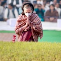 Congress pays tribute to Nehru on his birth anniversary