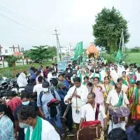 Cylinder explosion in Maha Padayatra