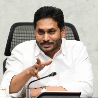 Andhra paying compensation to farmers in same season: CM Jagan