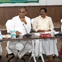 భూమి రికార్డుల నిర్వహణలో ధరణి పోర్టల్ మైలురాయిగా నిలుస్తుంది: మంత్రి హరీశ్ రావు